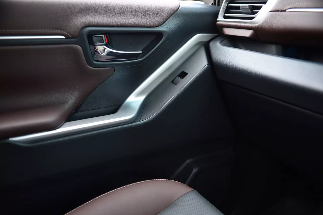 นุ่มนวลชวนหลับ! สัมผัสแรกแปลกใจ TOYOTA INNOVA ZENIX 2.0HEV PREMIUM