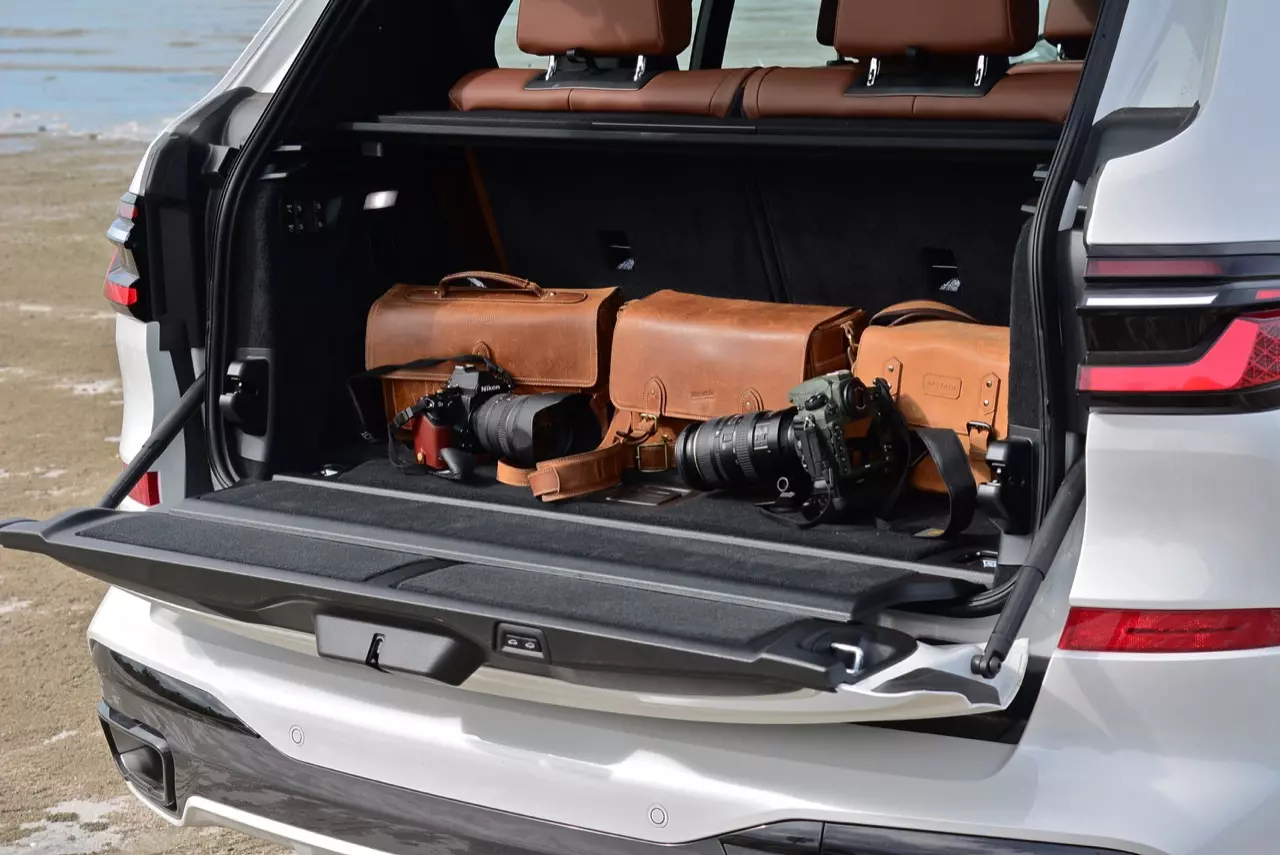 ประกอบไทยราคาดีงาม ทดสอบ BMW X7 xDRIVE40d M SPORT LCI 2023