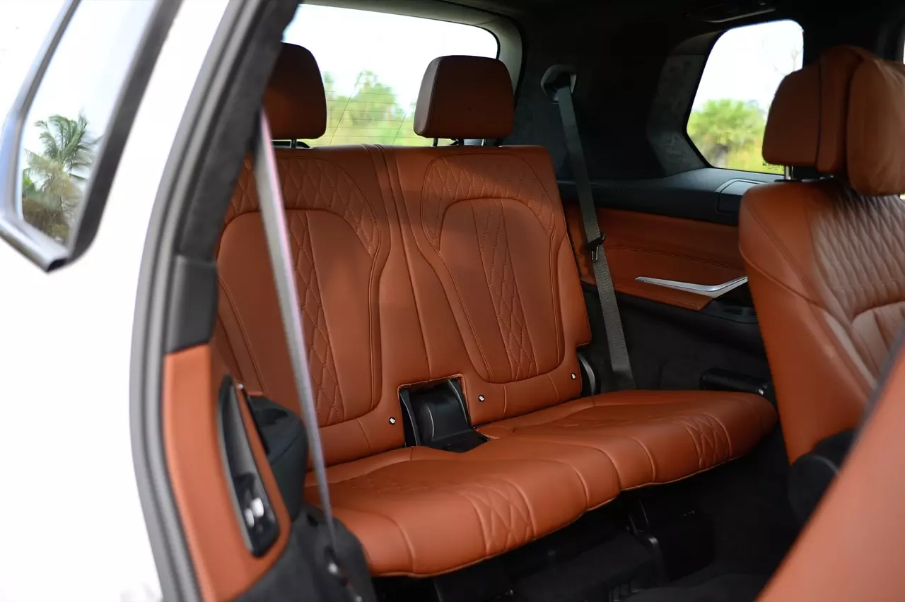 ประกอบไทยราคาดีงาม ทดสอบ BMW X7 xDRIVE40d M SPORT LCI 2023
