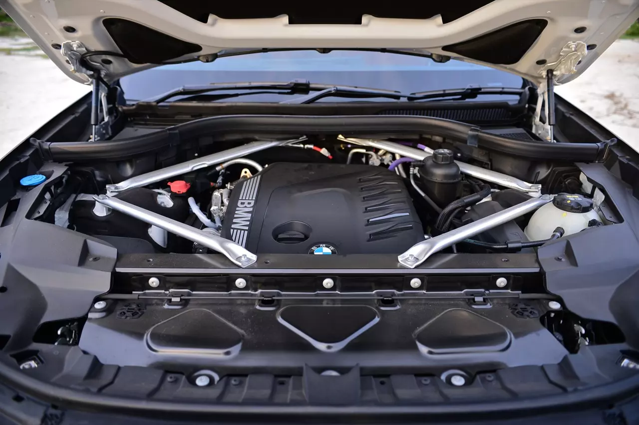 ประกอบไทยราคาดีงาม ทดสอบ BMW X7 xDRIVE40d M SPORT LCI 2023