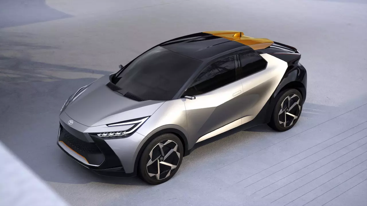 Toyota chr plug in hybrid deals 2021