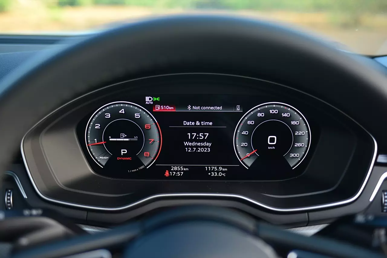 ช่วงล่างอย่างเทพ ราคาอย่างถูก! ทดสอบ AUDI A4 40TFSI S LINE ICON BLACK