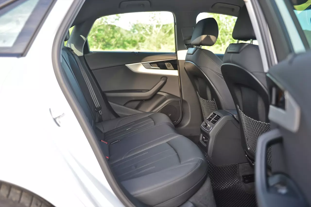 ช่วงล่างอย่างเทพ ราคาอย่างถูก! ทดสอบ AUDI A4 40TFSI S LINE ICON BLACK