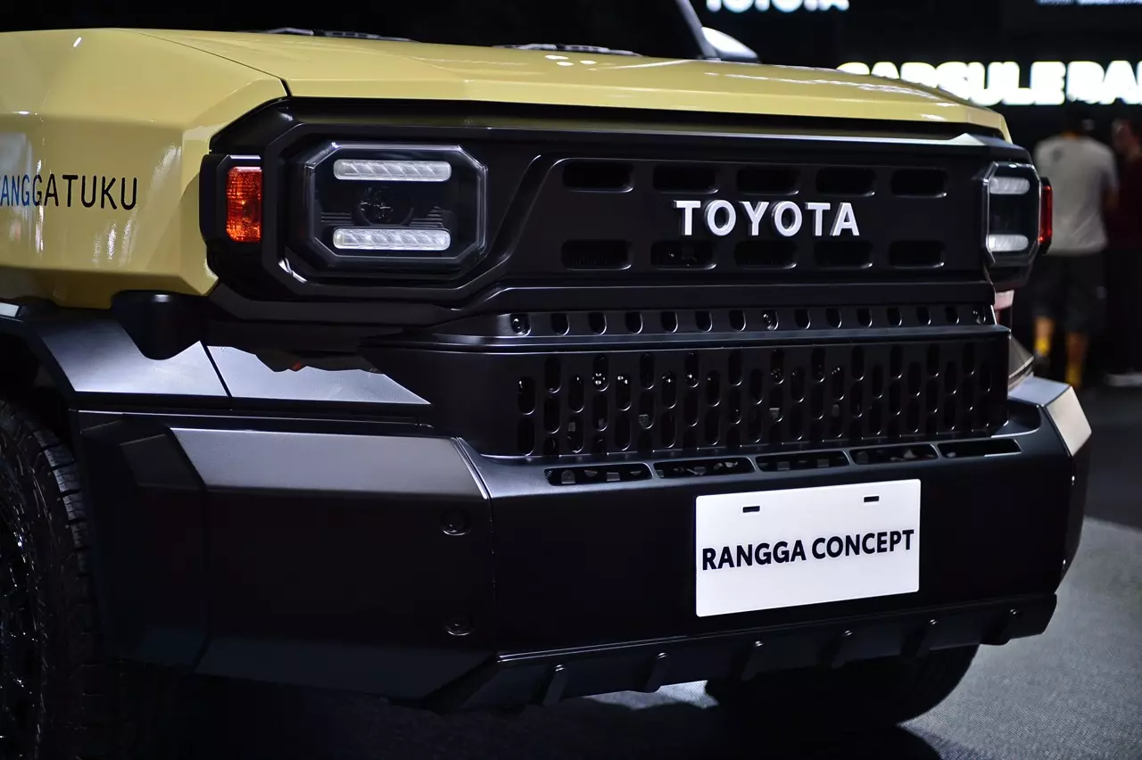 ภาพคันจริงก่อนเปิดตัวในไทย เจาะ TOYOTA IMV ZERO กระบะวัยรุ่นสร้างรายได้!