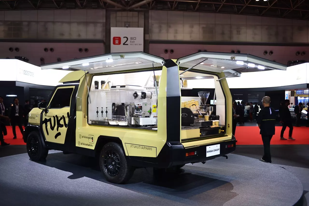 ภาพคันจริงก่อนเปิดตัวในไทย เจาะ TOYOTA IMV ZERO กระบะวัยรุ่นสร้างรายได้!