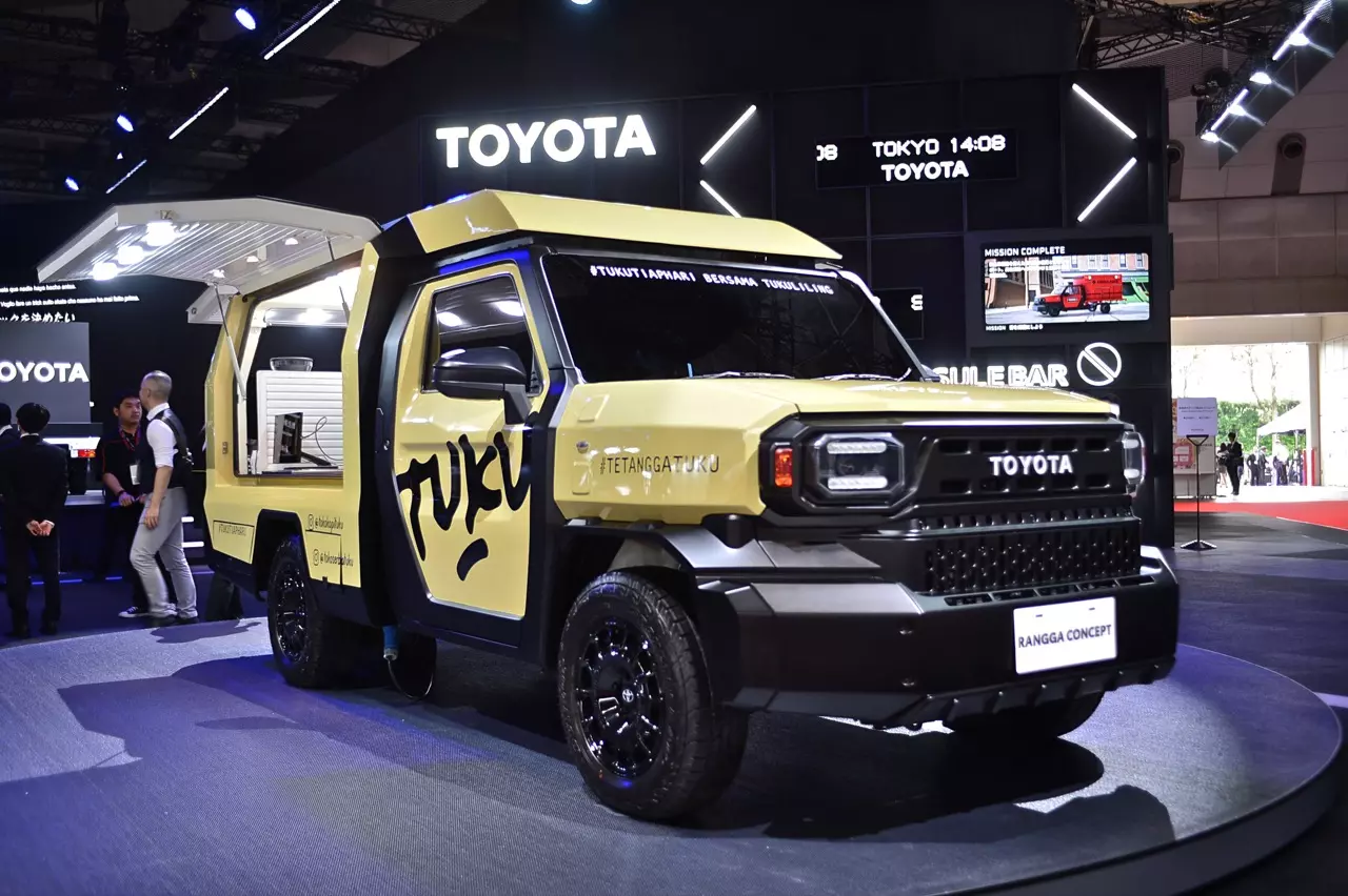 ภาพคันจริงก่อนเปิดตัวในไทย เจาะ TOYOTA IMV ZERO กระบะวัยรุ่นสร้างรายได้!