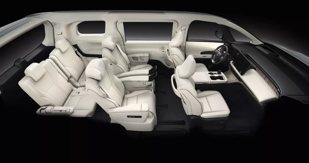 ตู้เทวดา สุดหล่อมาแล้ว The New LEXUS LM ราคาเริ่มต้น 6,290,000 บาท