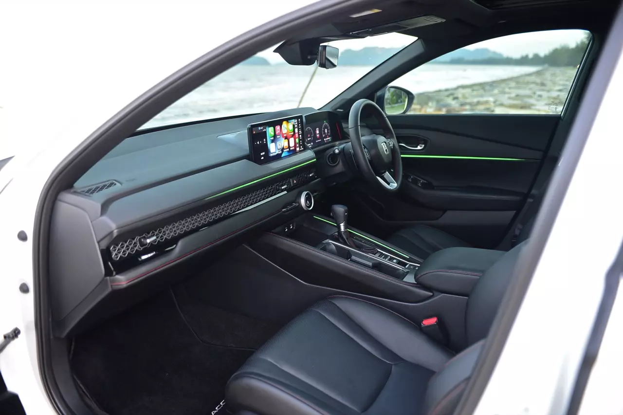 ขับโคตรดี! ทดสอบ HONDA NEW ACCORD RS e:HEV 