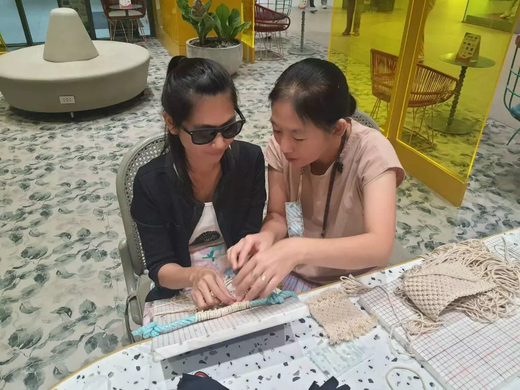 เปลี่ยนสงสารเป็นโอกาส วิธีคิดมอบอาชีพให้คนพิการ สู่ความยั่งยืน