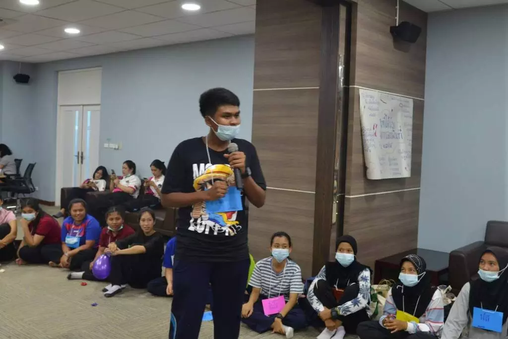 จากเด็กด้อยโอกาส สู่นักศึกษาครู ผู้มุ่งหวังจุดประกายการเรียนรู้
