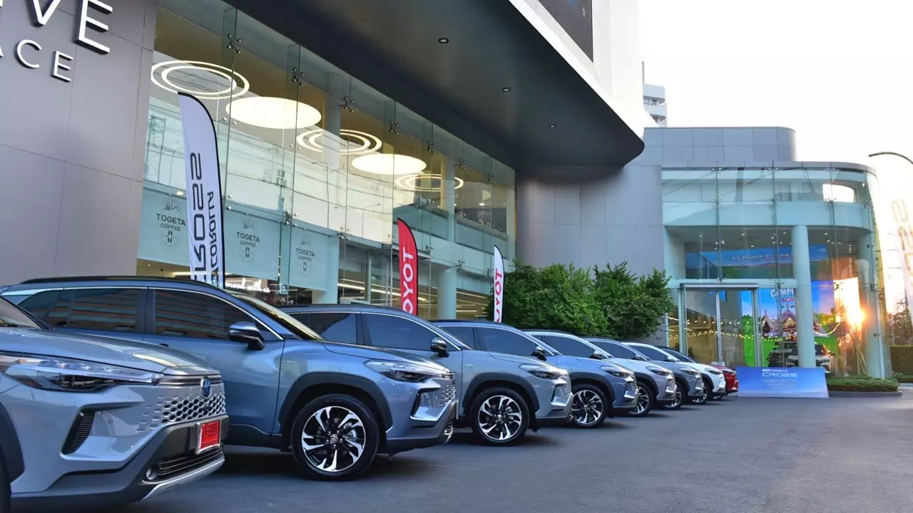 หน้าไม่บึ้ง ตัวตึงสายประหยัด ลองขับ TOYOTA COROLLA CROSS รุ่นปรับโฉม 2024 ของดีที่รอคอย