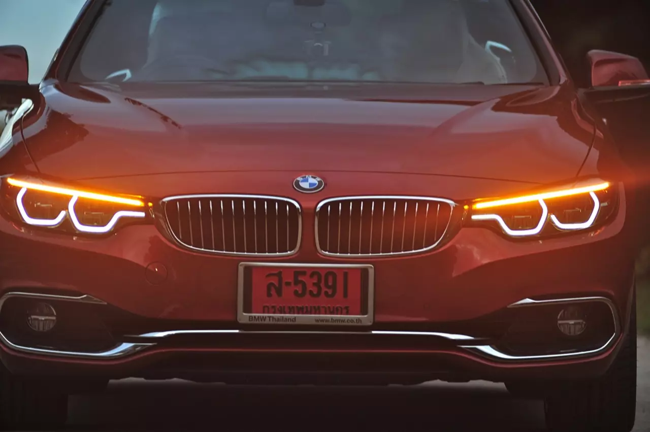 ทดสอบ BMW 430i CONVERTIBLE LUXURY LINE