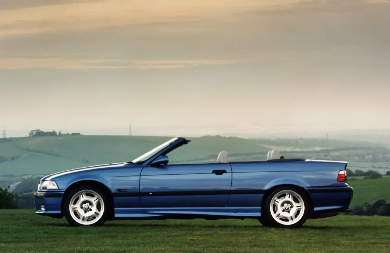 ทดสอบ BMW 430i CONVERTIBLE LUXURY LINE