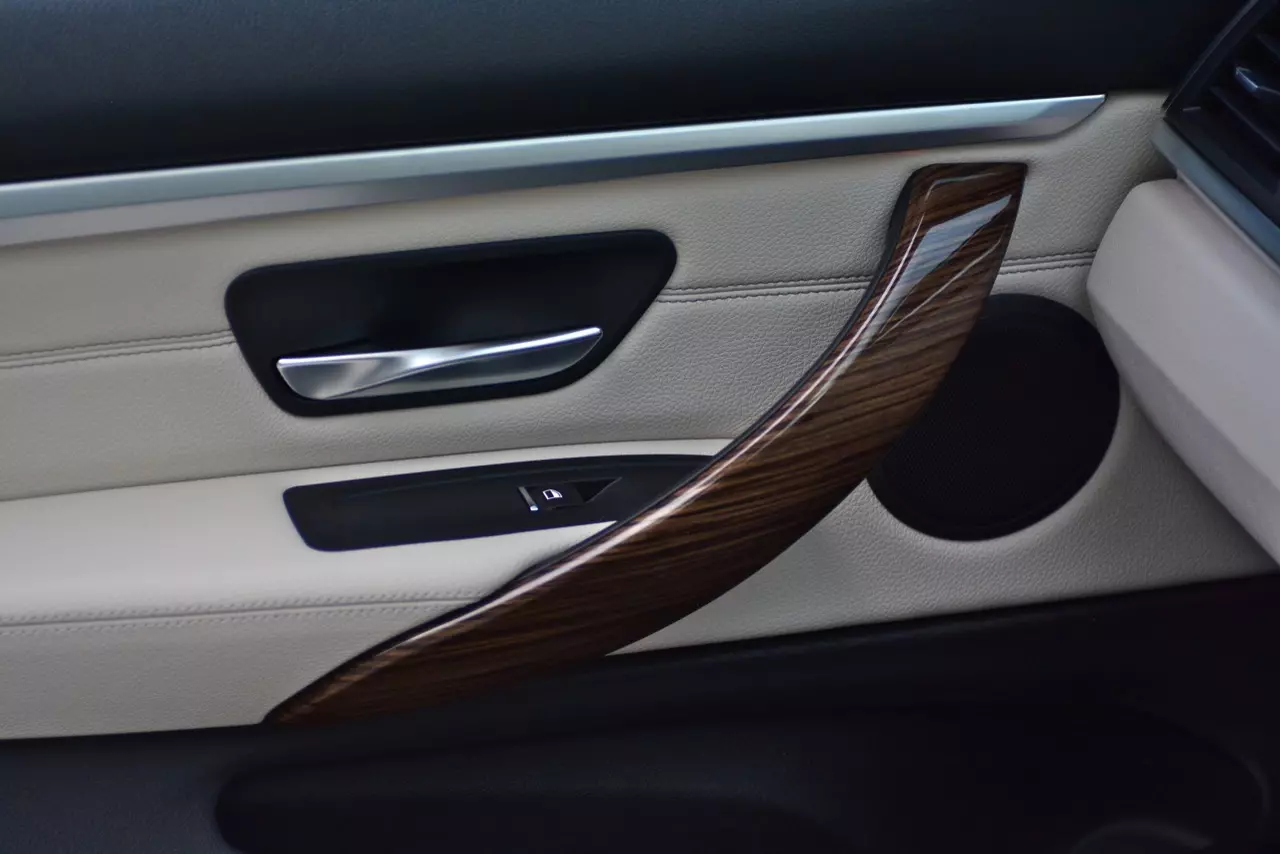 ทดสอบ BMW 430i CONVERTIBLE LUXURY LINE