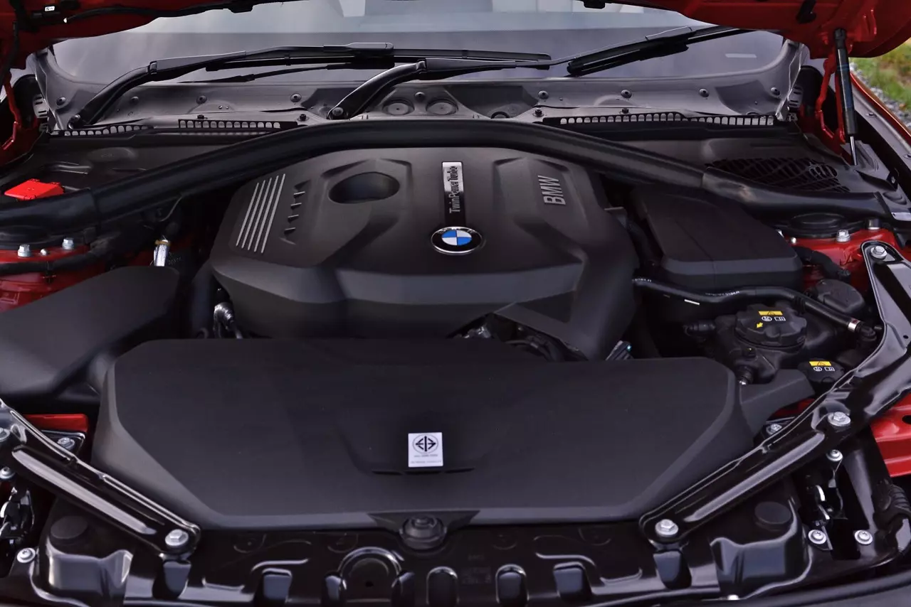 ทดสอบ BMW 430i CONVERTIBLE LUXURY LINE