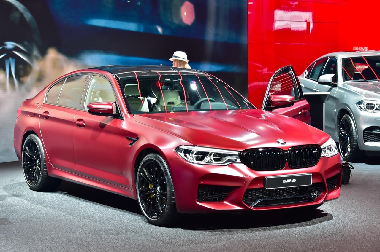 Bmw m5 red