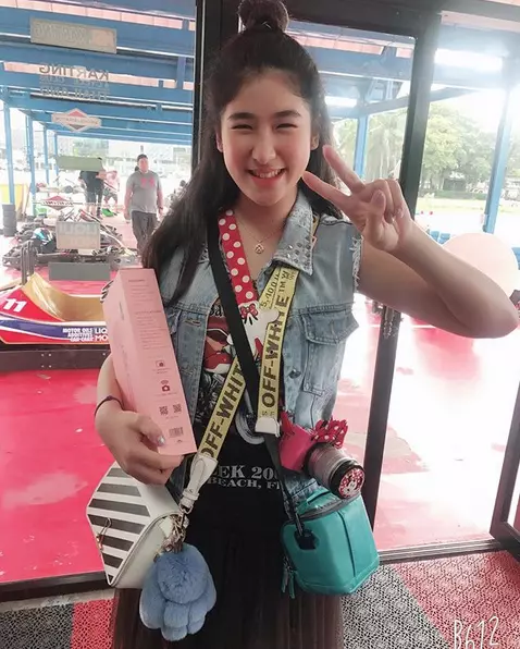 โอ้โห! ลูกสาว พีท ทองเจือ โตเป็นสาวสวย จ่อแจ้งเกิดเข้าวงการ