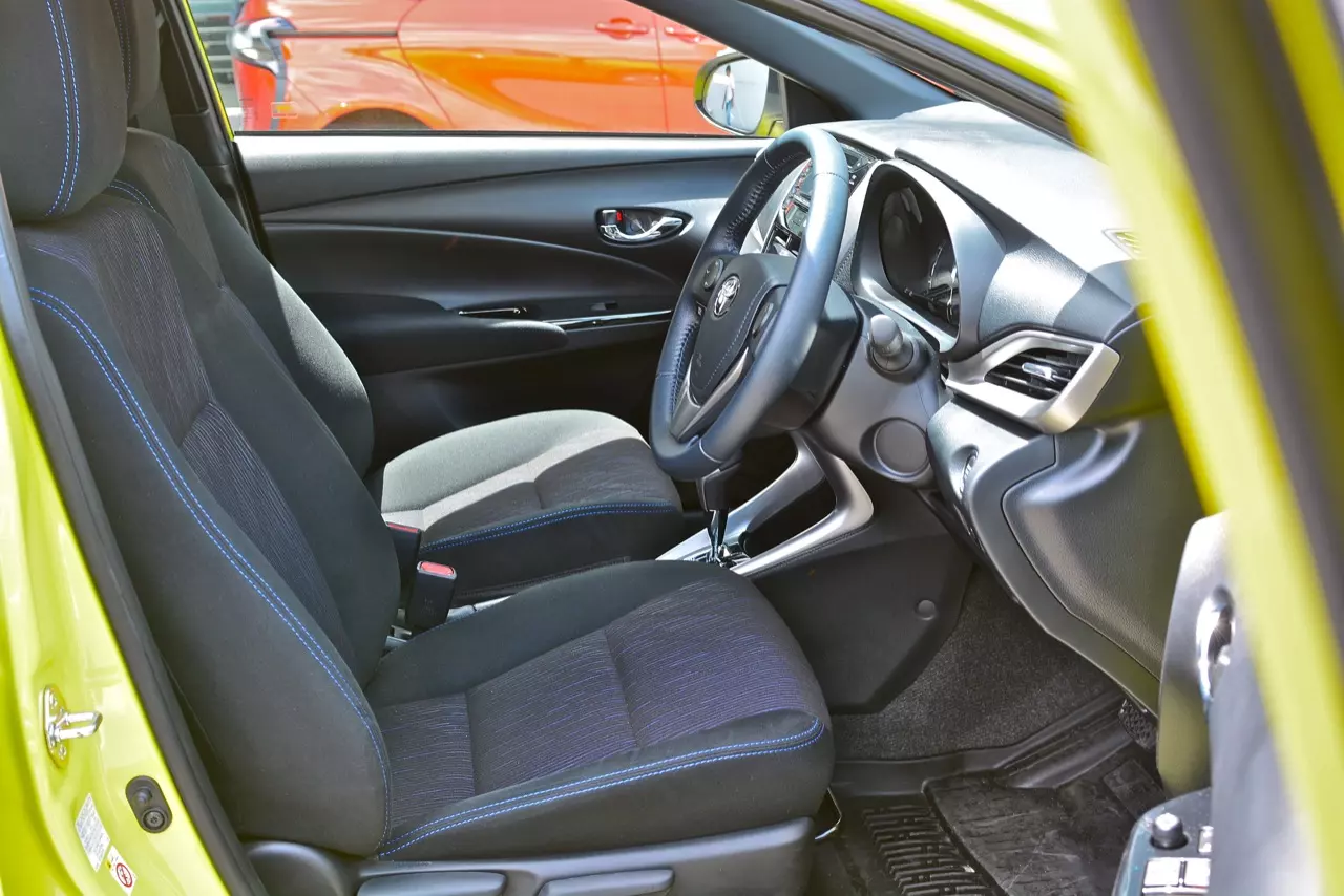 ขับดีจริงหรือ? รีวิว TOYOTA YARIS 5 ประตู รุ่นปรับโฉม 