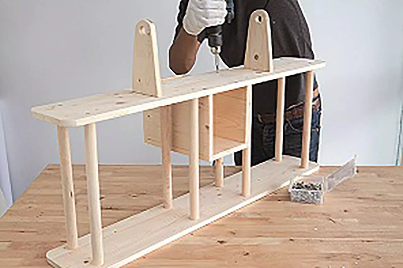 มาทำกันเถอะ! Airplane Shelf ชั้นวางของเครื่องบิน
