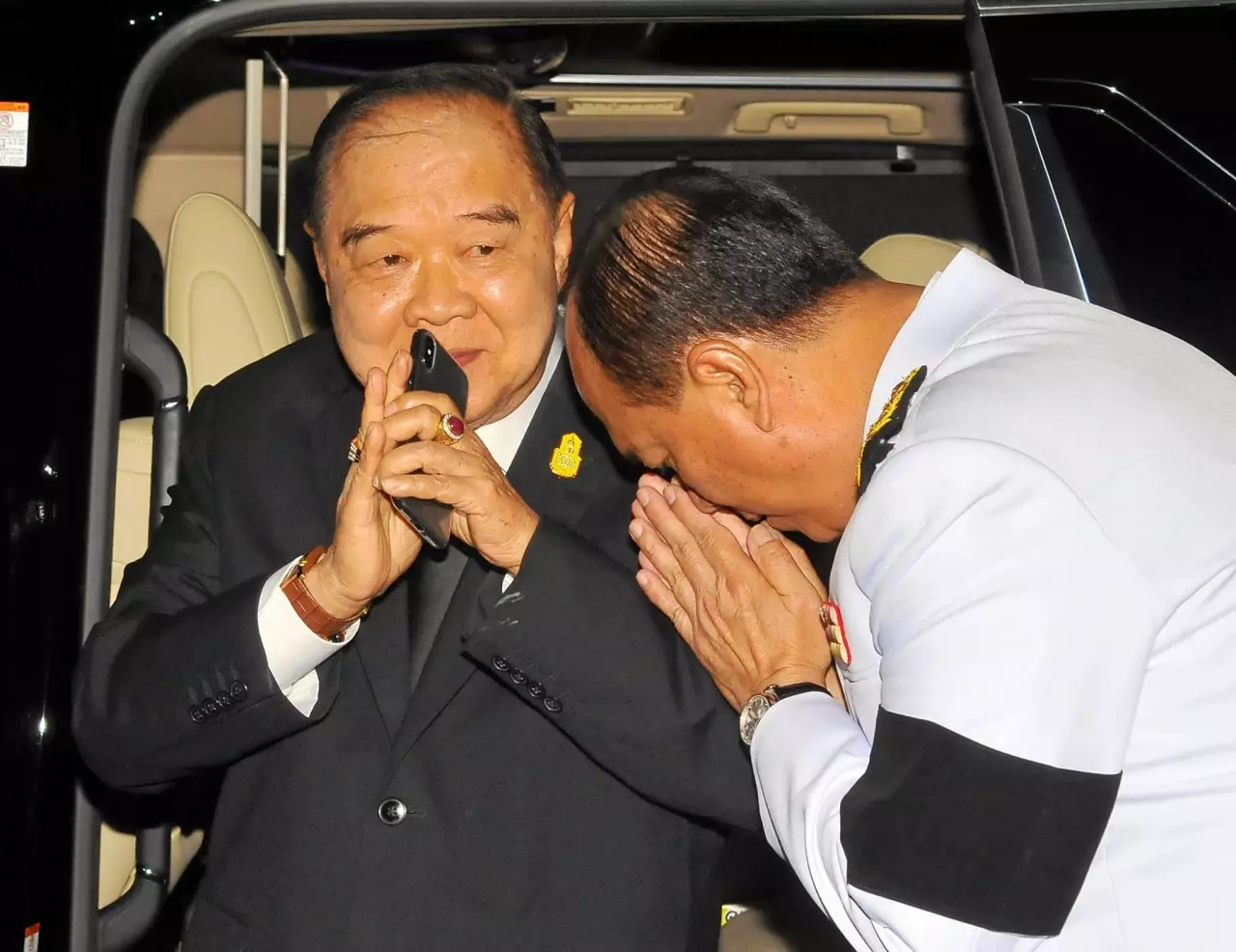 รักแม่รักเพื่อนเท่าชีวิต! ล้วงเรื่องลับฉบับ ‘บิ๊กป้อม’ ความดีที่ไม่มีใครเห็น!