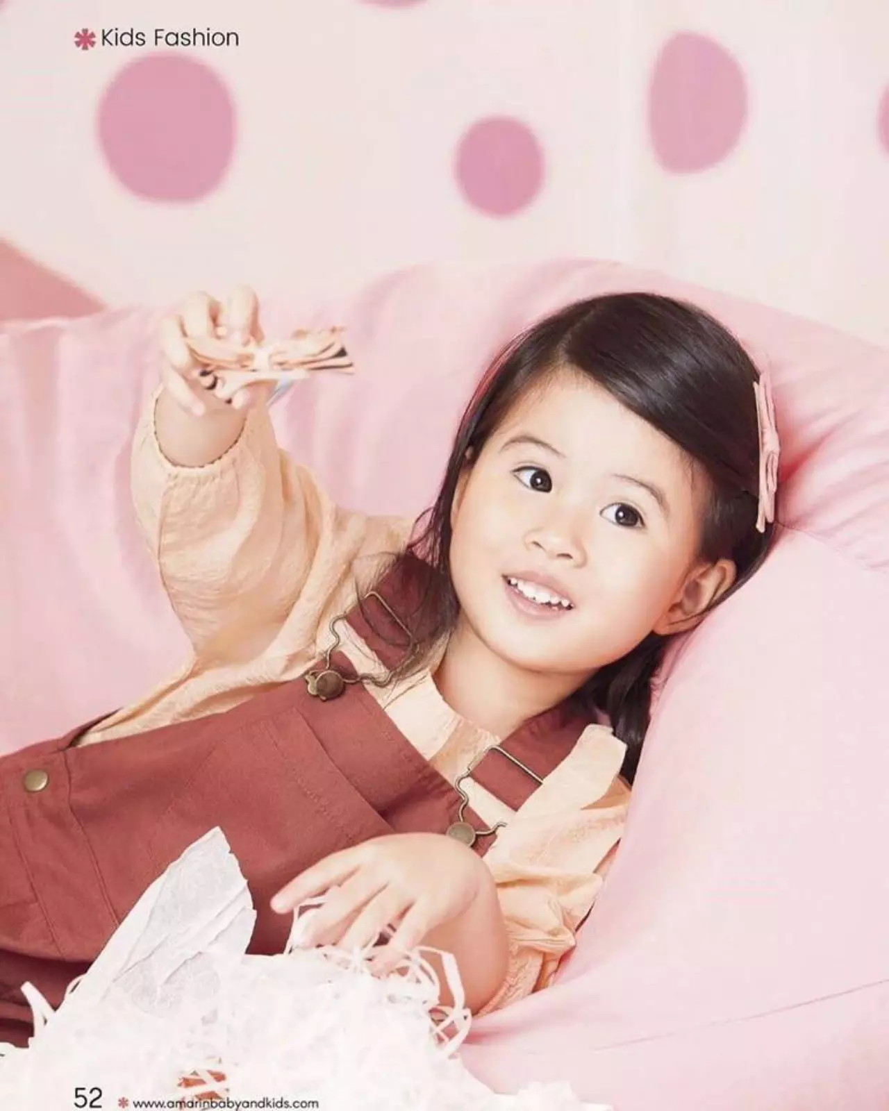 ส่อง "แฟชั่น" ภาพน่ารัก "น้องมายู" ลูกพ่อหนุ่ม-แม่เมย์ สดใสเว่อร์