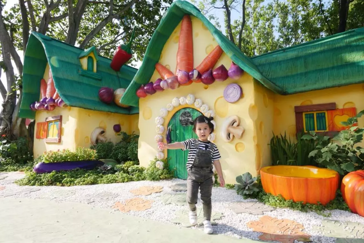 ส่อง "แฟชั่น" ภาพน่ารัก "น้องมายู" ลูกพ่อหนุ่ม-แม่เมย์ สดใสเว่อร์