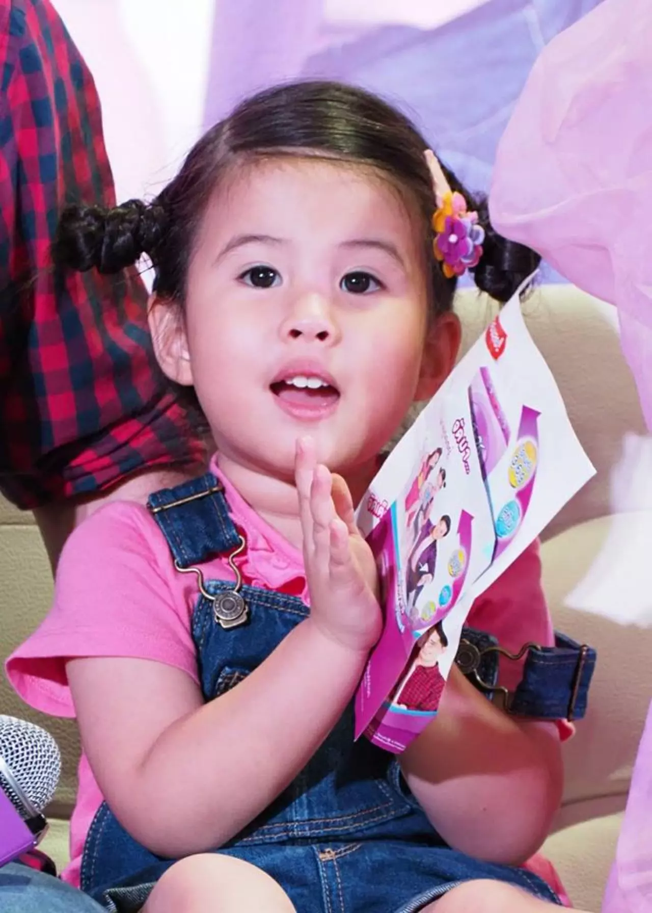 ส่อง "แฟชั่น" ภาพน่ารัก "น้องมายู" ลูกพ่อหนุ่ม-แม่เมย์ สดใสเว่อร์