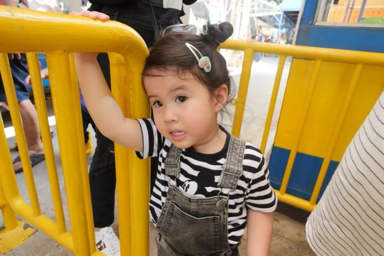 ส่อง "แฟชั่น" ภาพน่ารัก "น้องมายู" ลูกพ่อหนุ่ม-แม่เมย์ สดใสเว่อร์