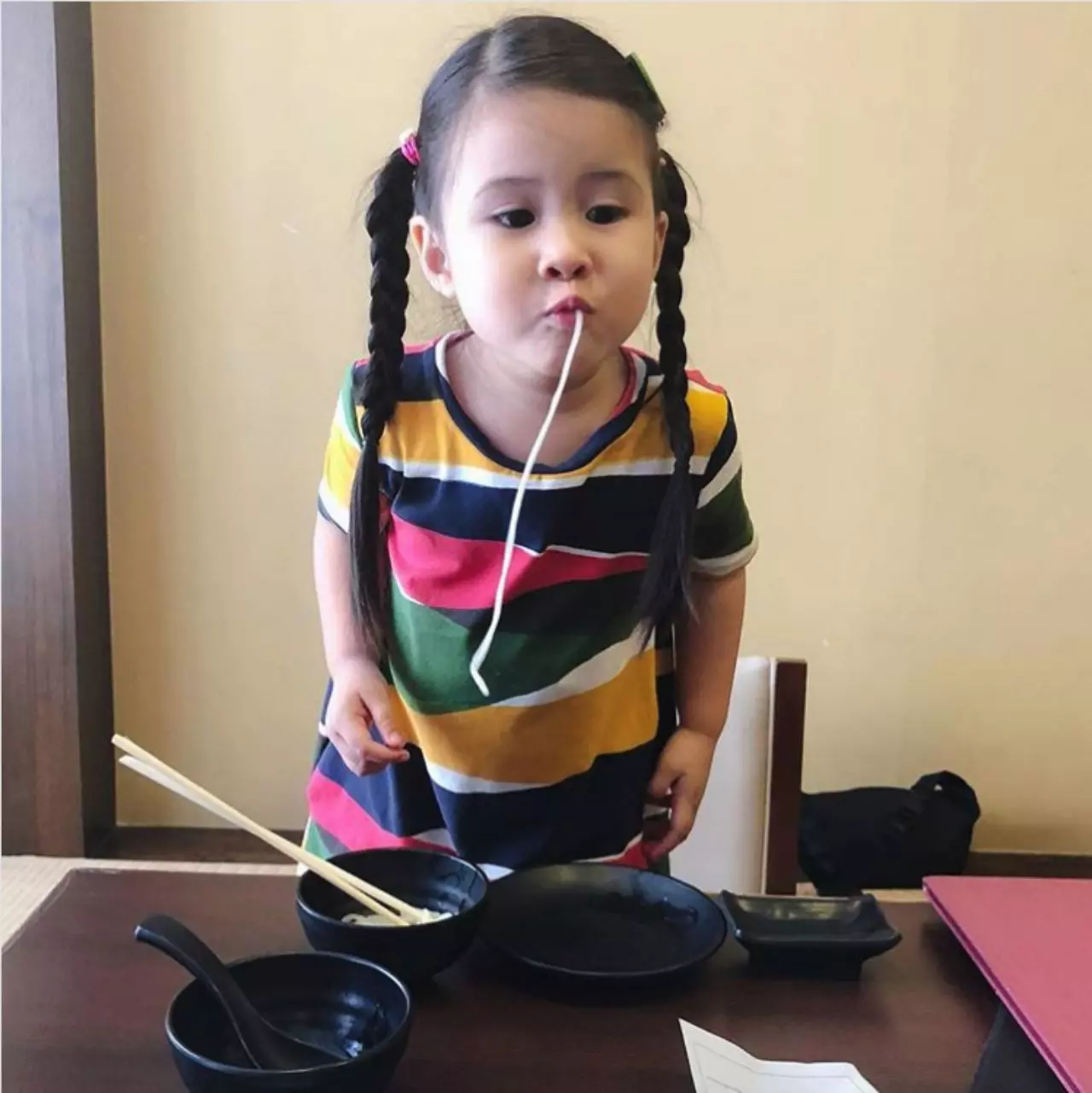 ส่อง "แฟชั่น" ภาพน่ารัก "น้องมายู" ลูกพ่อหนุ่ม-แม่เมย์ สดใสเว่อร์