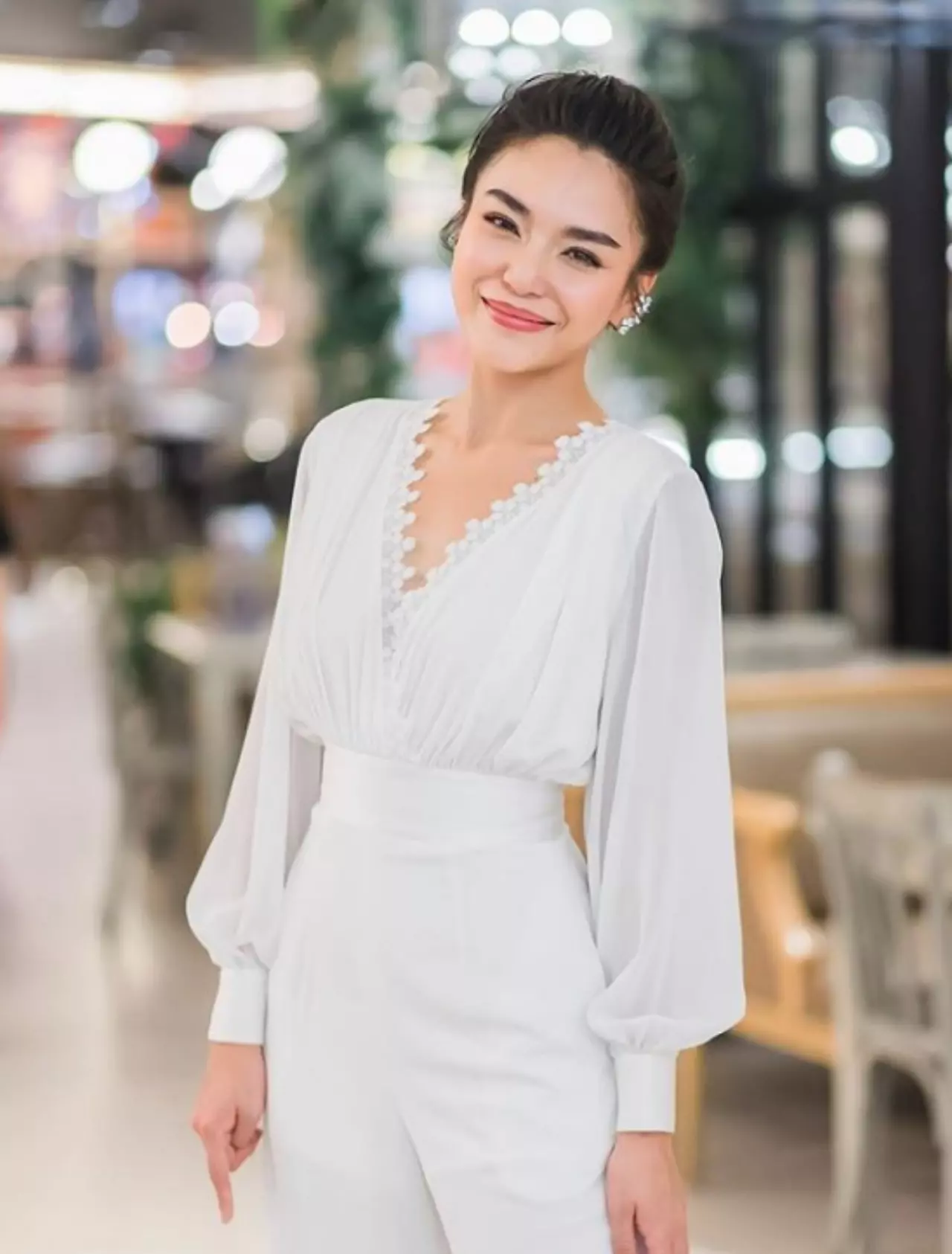 สิ่งที่ควรทำ "วันมาฆบูชา" ชวนสาวๆ ใส่ "แฟชั่นชุดขาว" ไปทำบุญเวียนเทียน 
