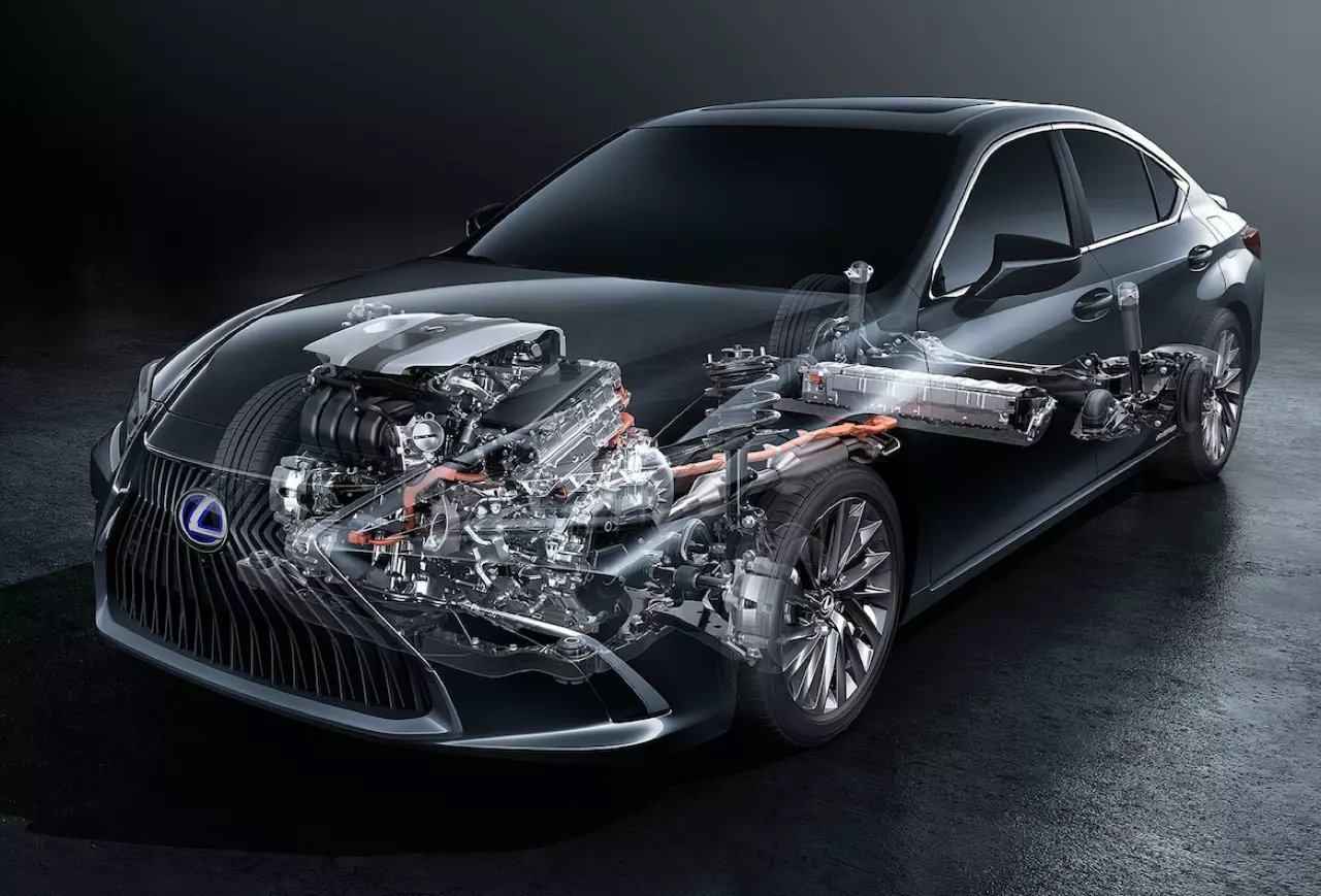 ดีกว่า NEW CAMRY ก็คันนี้ล่ะครับ รีวิว LEXUS ES300h GRAND LUXURY