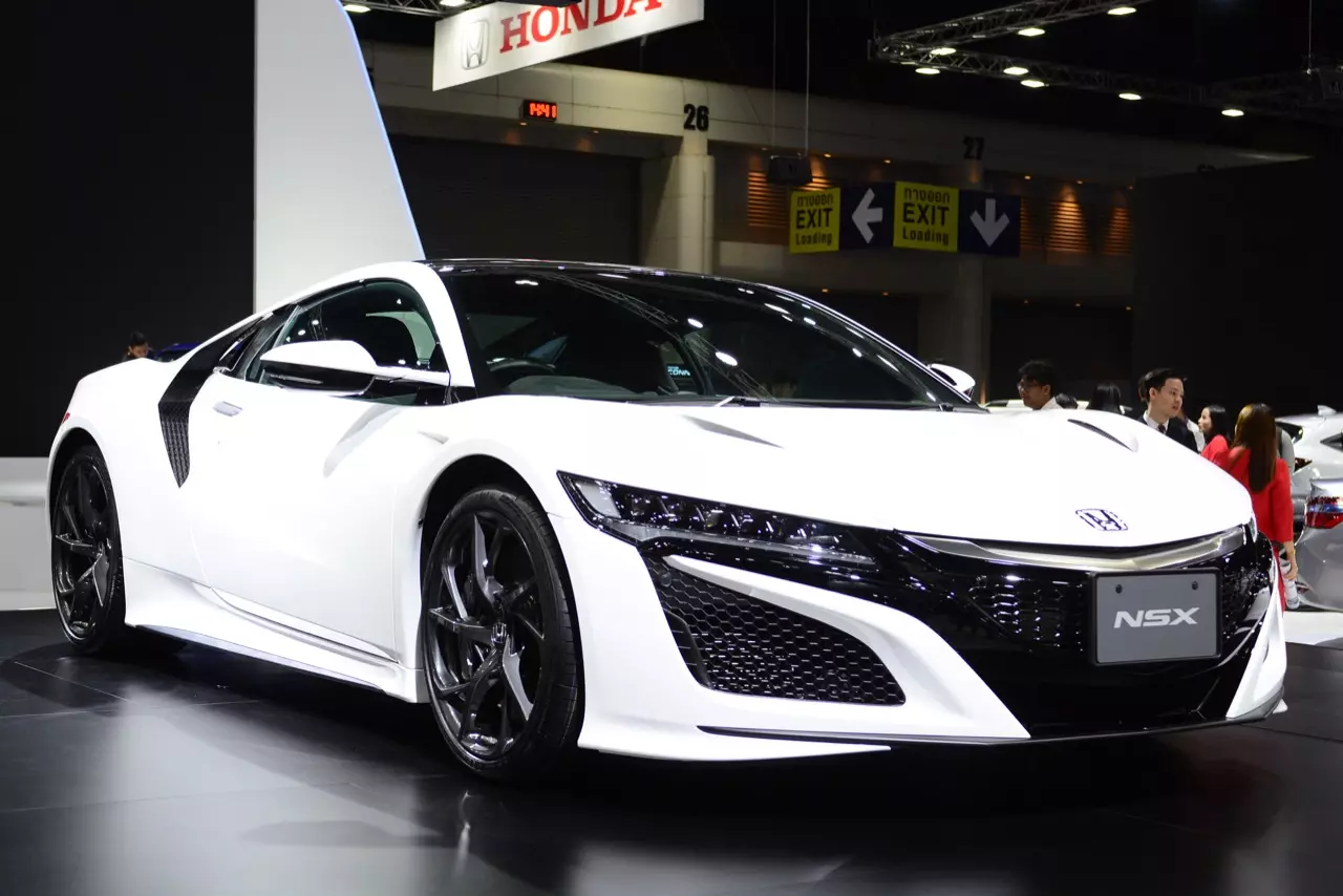 อย่างหล่อ! HONDA CIVIC รุ่นปรับโฉม 2019 ราคามาแล้ว