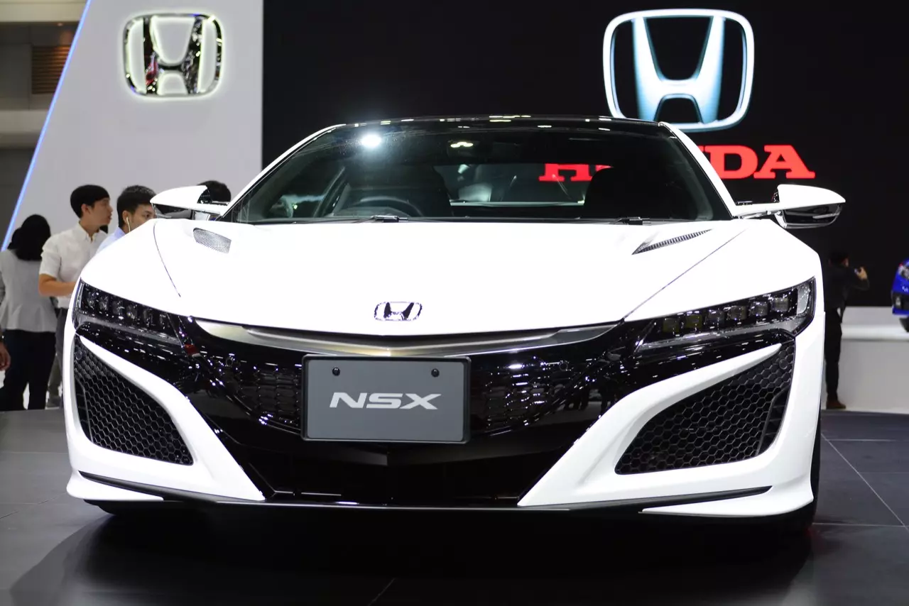 อย่างหล่อ! HONDA CIVIC รุ่นปรับโฉม 2019 ราคามาแล้ว