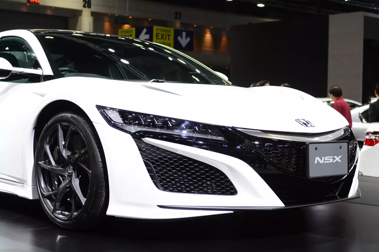 อย่างหล่อ! HONDA CIVIC รุ่นปรับโฉม 2019 ราคามาแล้ว