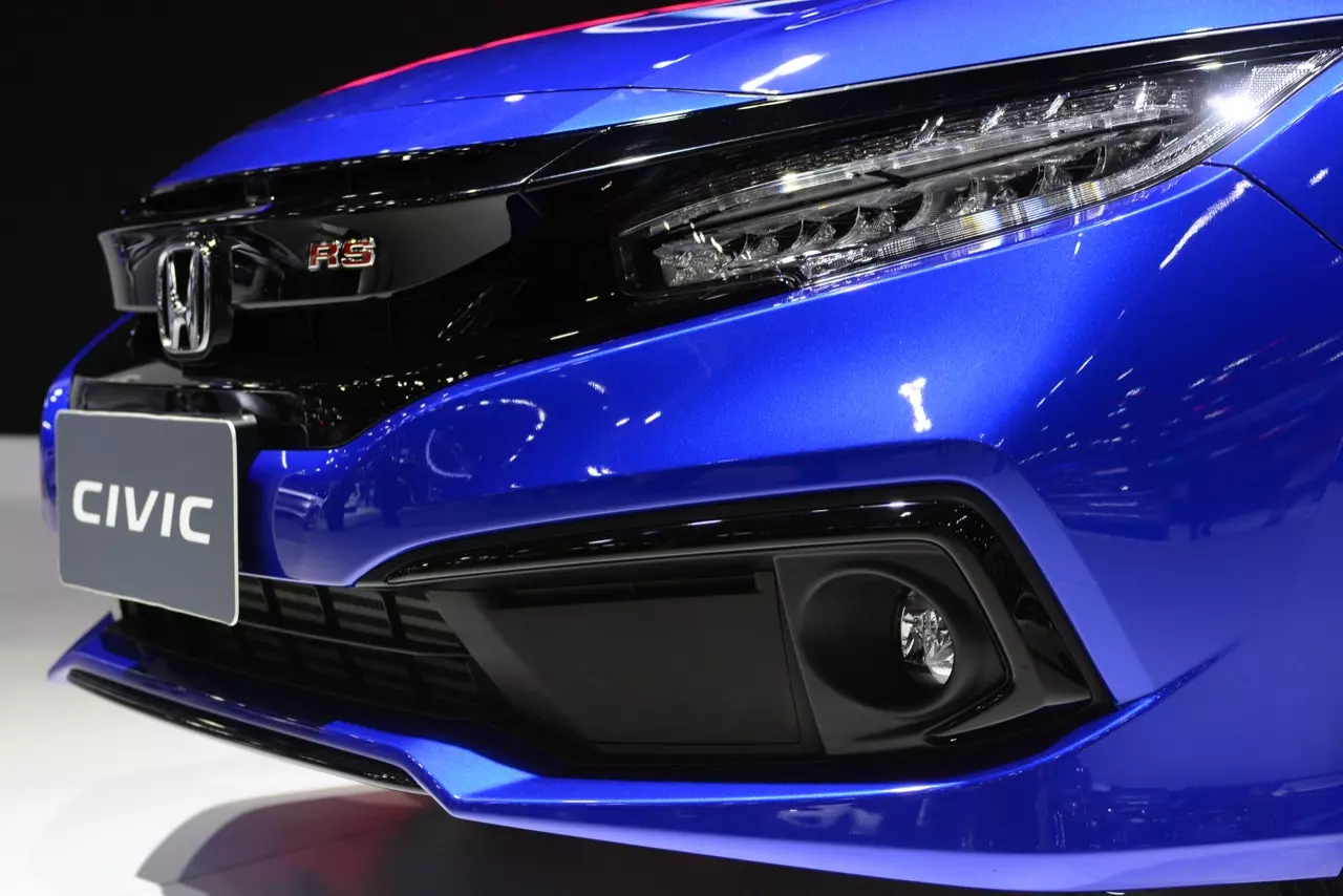 อย่างหล่อ! HONDA CIVIC รุ่นปรับโฉม 2019 ราคามาแล้ว