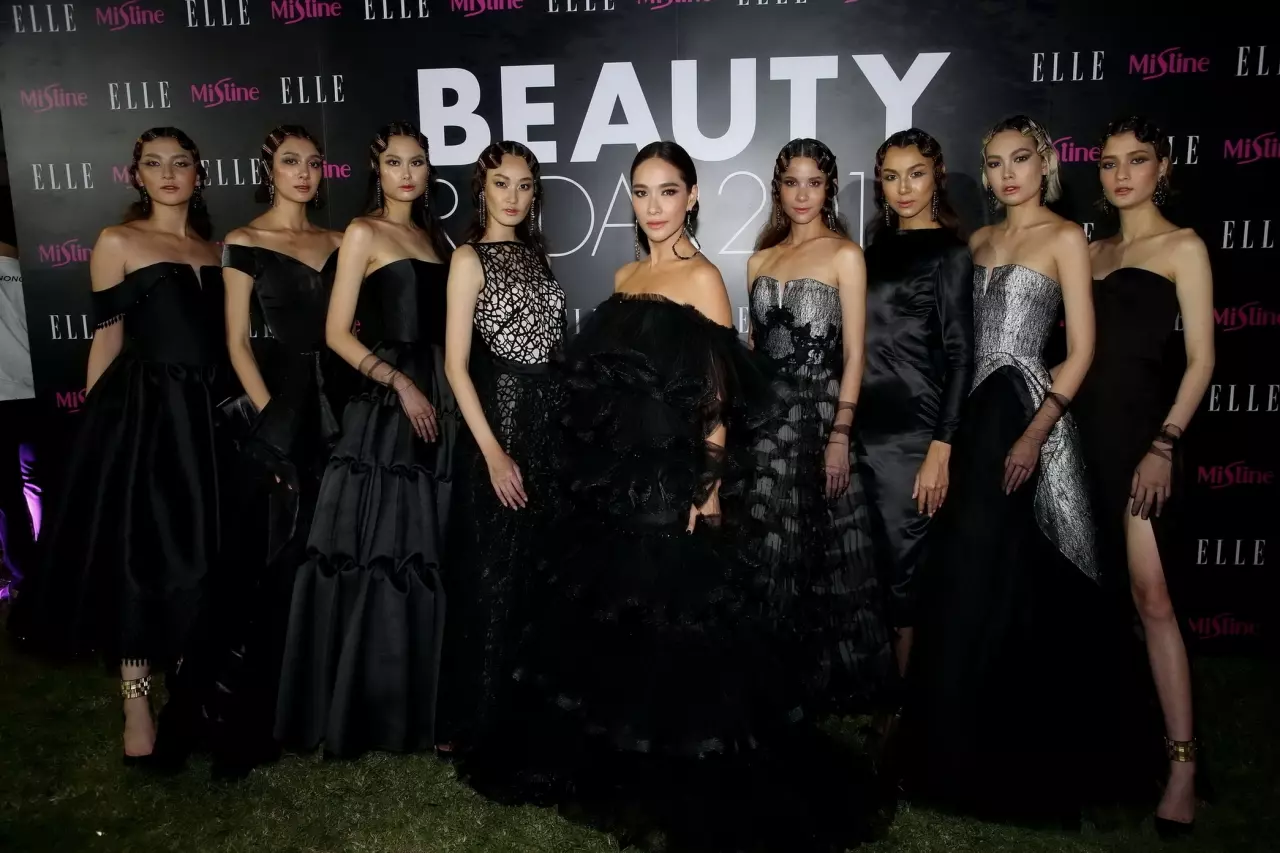 ส่องเทรนด์แต่งหน้าปี 2019 เทคนิคแต่งตาม 8 ลุค 4 ฤดูกาล