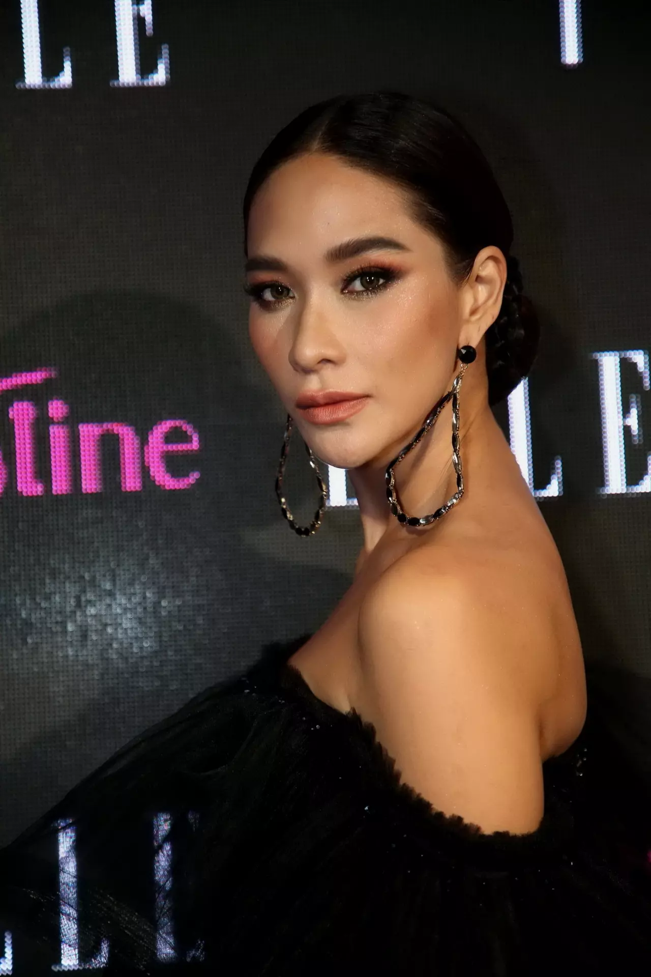 ส่องเทรนด์แต่งหน้าปี 2019 เทคนิคแต่งตาม 8 ลุค 4 ฤดูกาล