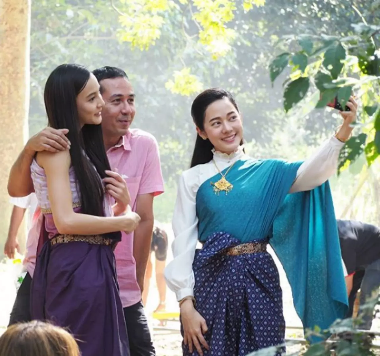 "แฟชั่น" สไบย้อนยุค ประชันชุดสวยด้วยเสื้อผ้ายุครัตนโกสินทร์