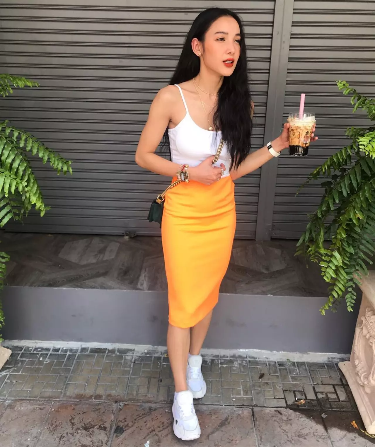 "แฟชั่น" โทน "สีนีออน" แมตช์รับซัมเมอร์ แสบ สะท้อนทุกสายตา