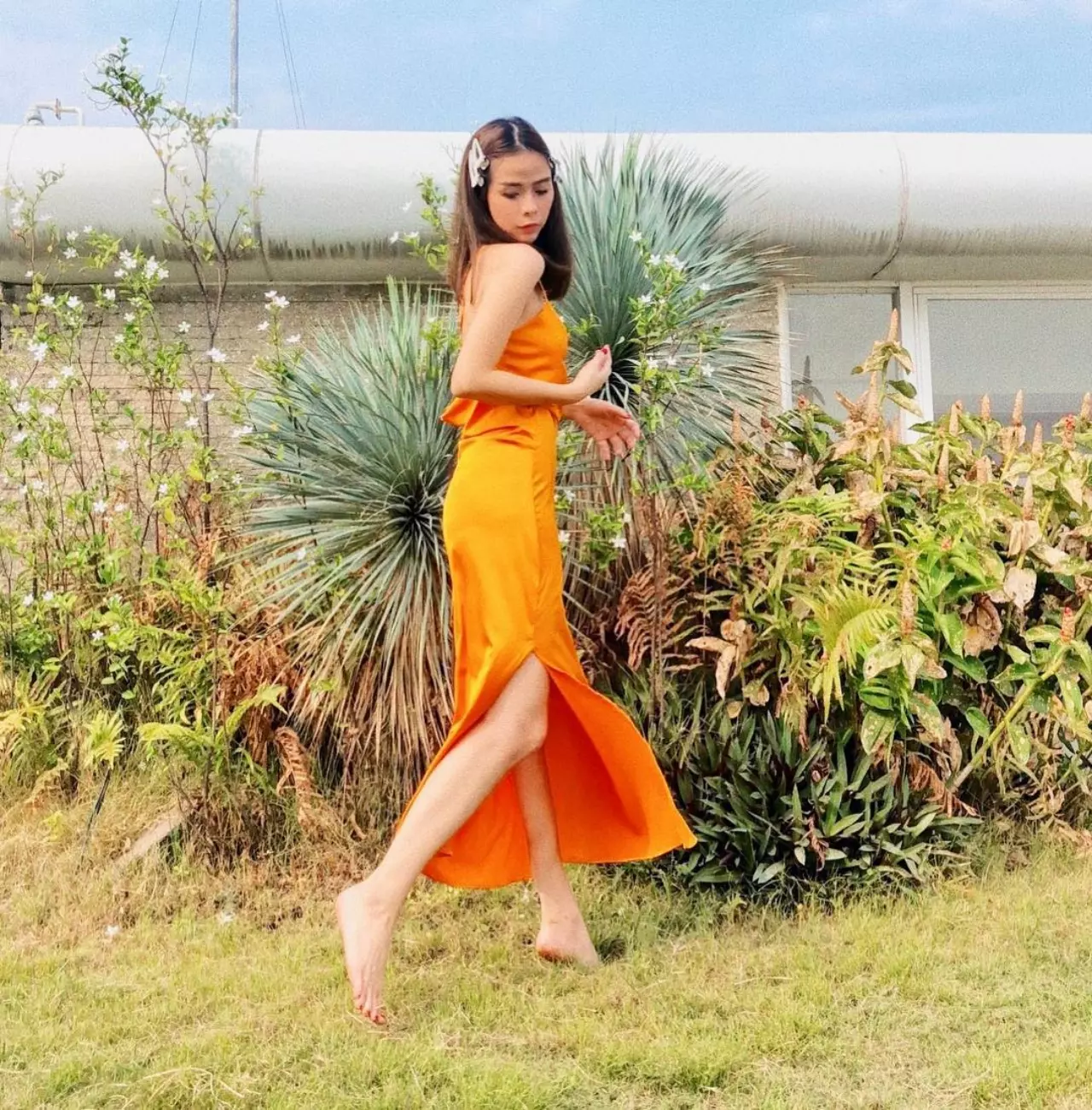 "แฟชั่น" โทน "สีนีออน" แมตช์รับซัมเมอร์ แสบ สะท้อนทุกสายตา