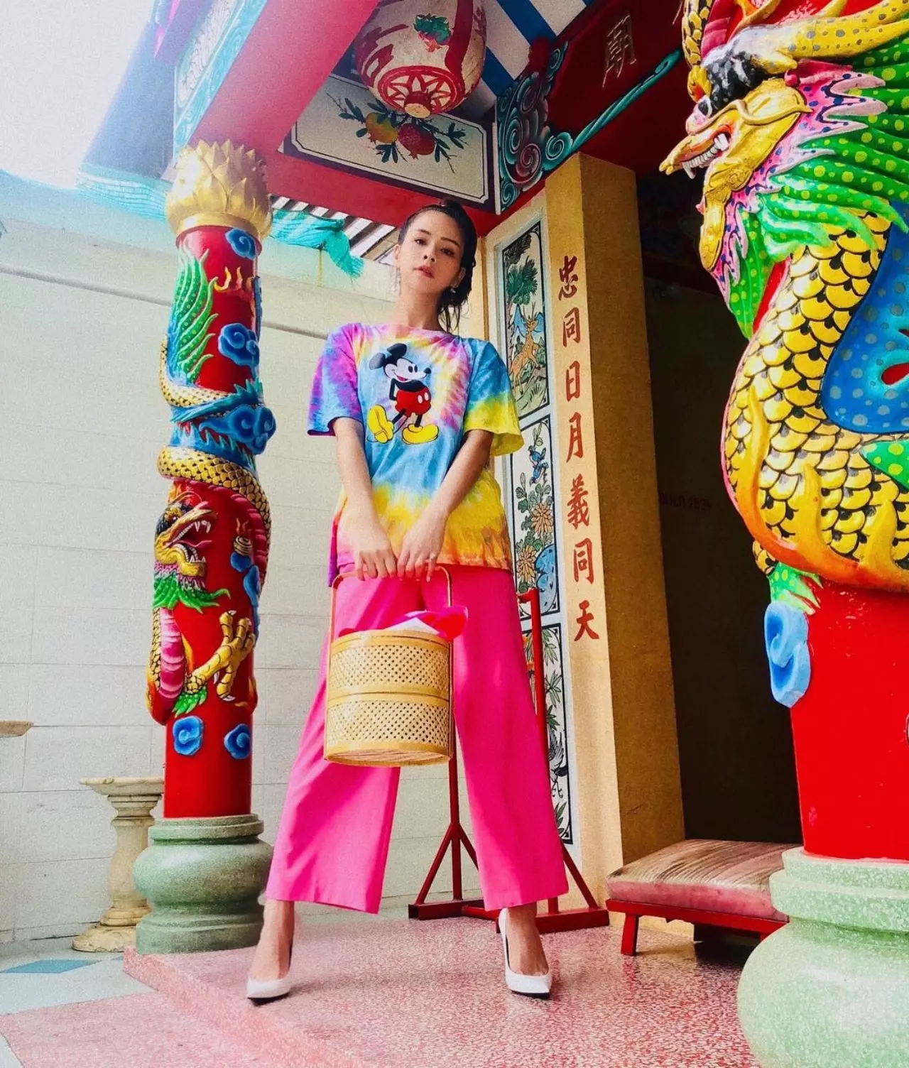 "แฟชั่น" โทน "สีนีออน" แมตช์รับซัมเมอร์ แสบ สะท้อนทุกสายตา