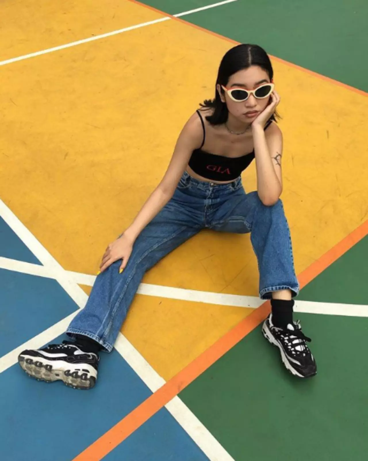 โพสท่า "ถ่ายรูป" สุดแนว แปลกแต่ปัง! แจก 13 ไอเดียเรียกไลค์โซเชียล