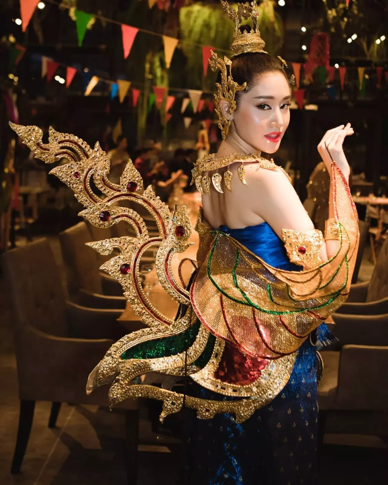 ชุดไทยต้องฟีเว่อร์! "แฟชั่น" รับสงกรานต์ 62 สไตล์ "ชมพู่-ดิว-คริส-พิมพ์"