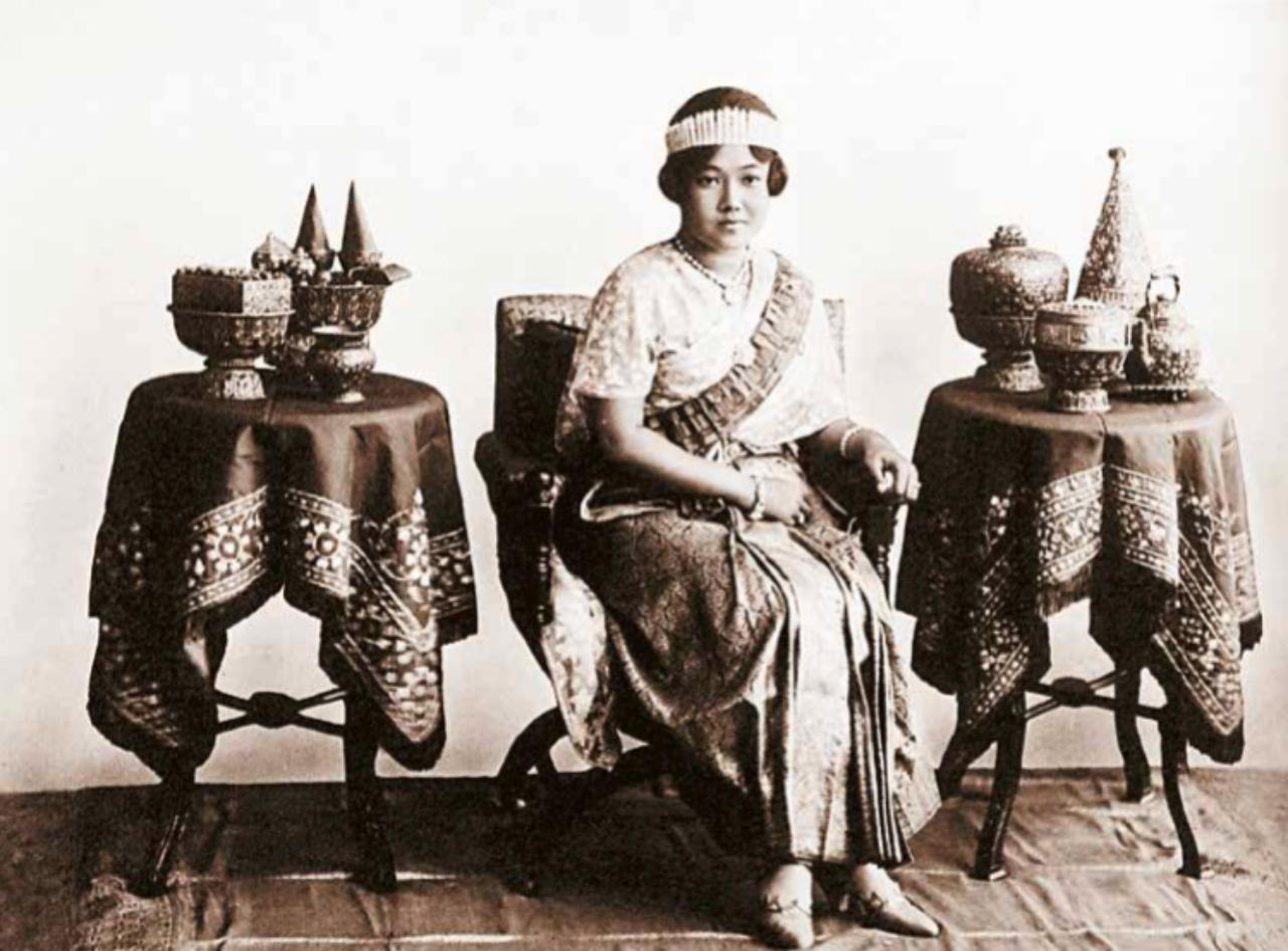 สมเด็จพระนางเจ้ารำไพพรรณี พระบรมราชินี ในหลวง รัชกาลที่ 7