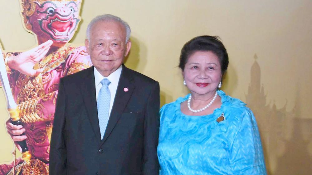 บรรยงค์-ท่านผู้หญิงภรณี ล่ำซำ.