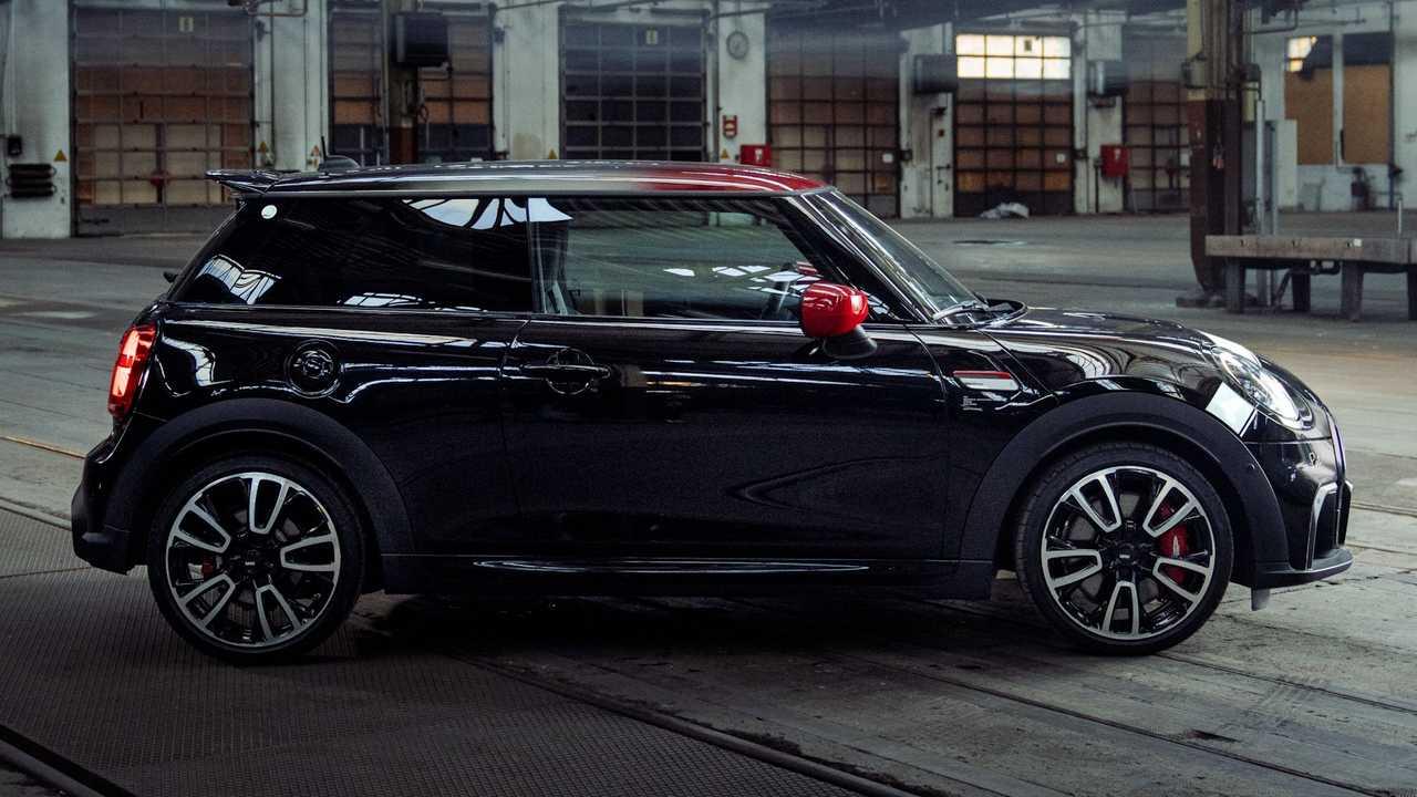 Edvanced Mini หนูเล็ก เด็กไฮโซ MINI COOPER S HATCH ADVANCED EDITION
