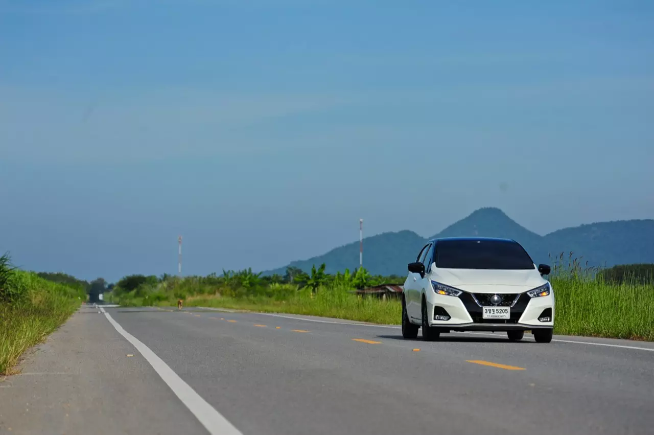 ขับดีมีความประหยัด ทดสอบ NISSAN NEW ALMERA 1.0 TURBO VL SPORTECH 