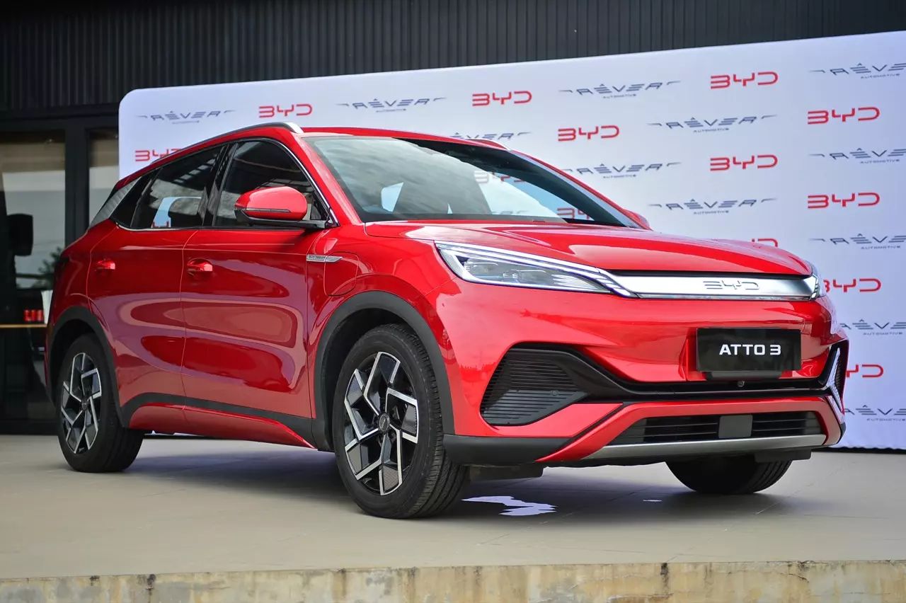 สัมผัสแรกสุดแสบทรวง ทดสอบ รถยนต์ไฟฟ้า BYD ATTO3 