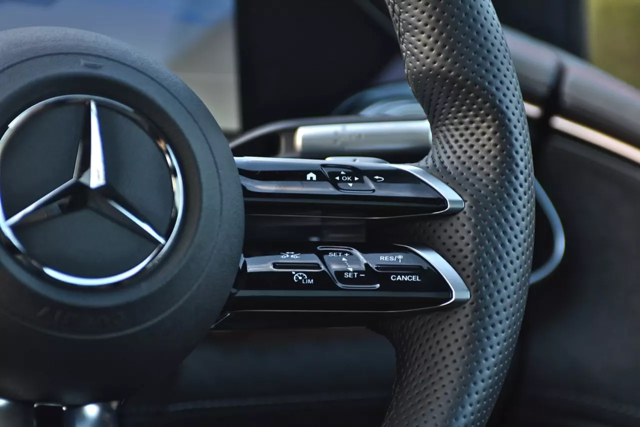 Cruise Control สบายเท้า สบายใจ ถ้าใช้อย่างระวัง