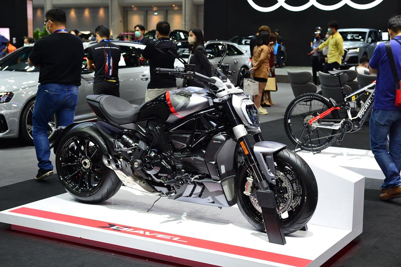 MOTOR EXPO 2022 includes 35 brands of cars, 17 brands of motorcycles